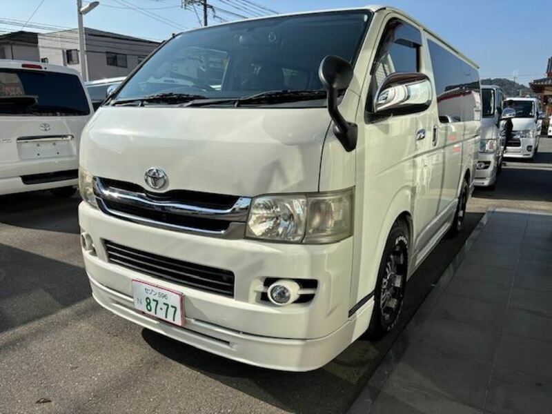 HIACE VAN