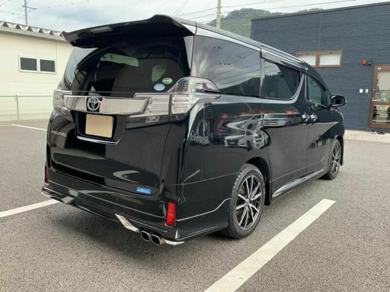 VELLFIRE