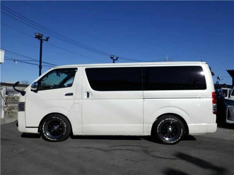 HIACE