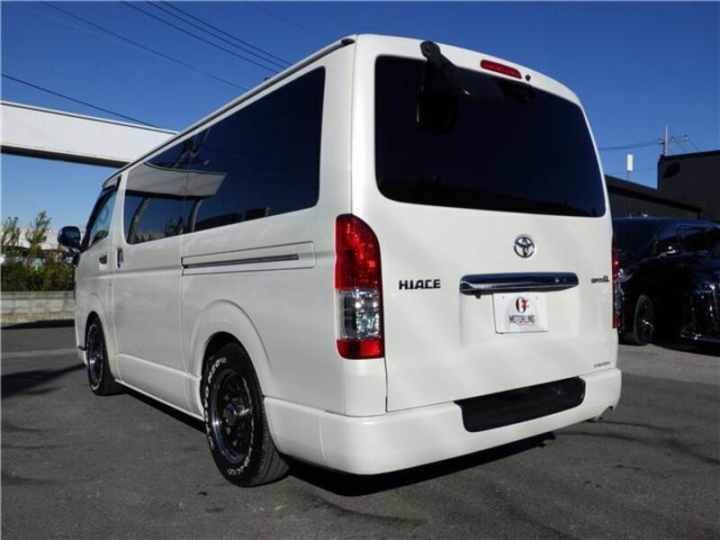 HIACE