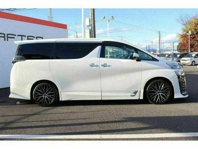 VELLFIRE