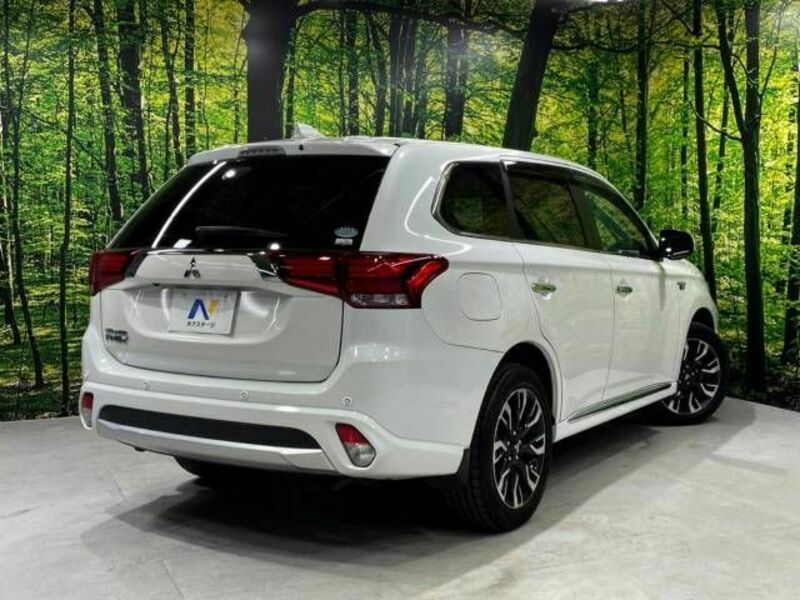 OUTLANDER PHEV