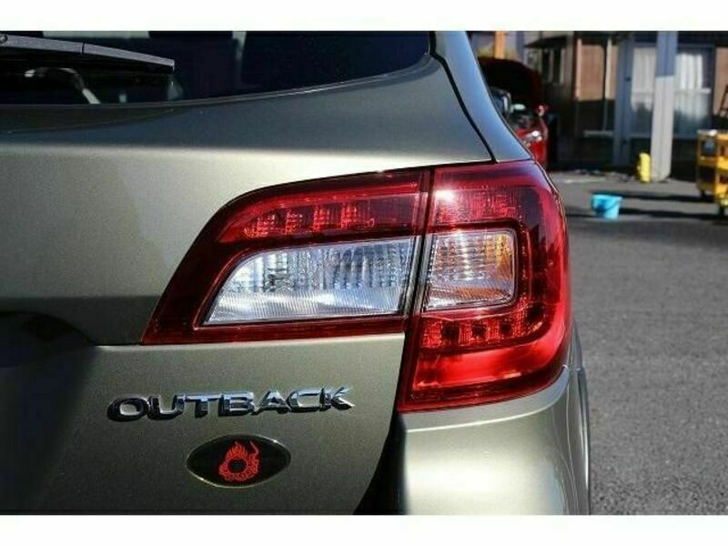 LEGACY OUTBACK