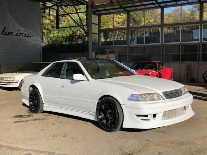 TOYOTA MARK II