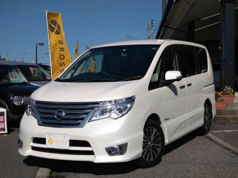 NISSAN SERENA