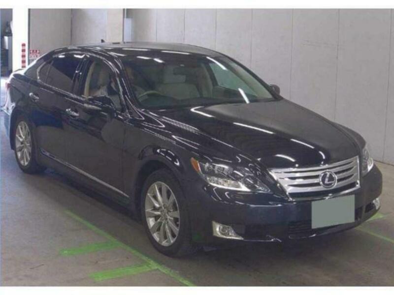 LEXUS LS