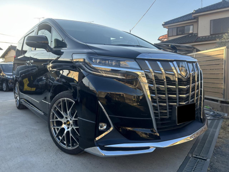 TOYOTA ALPHARD