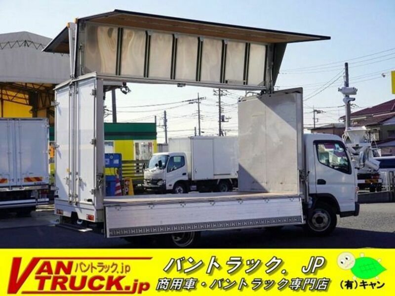 MITSUBISHI CANTER