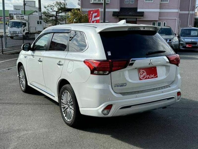 OUTLANDER PHEV