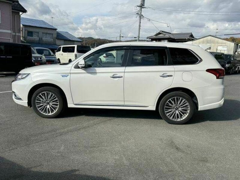 OUTLANDER PHEV