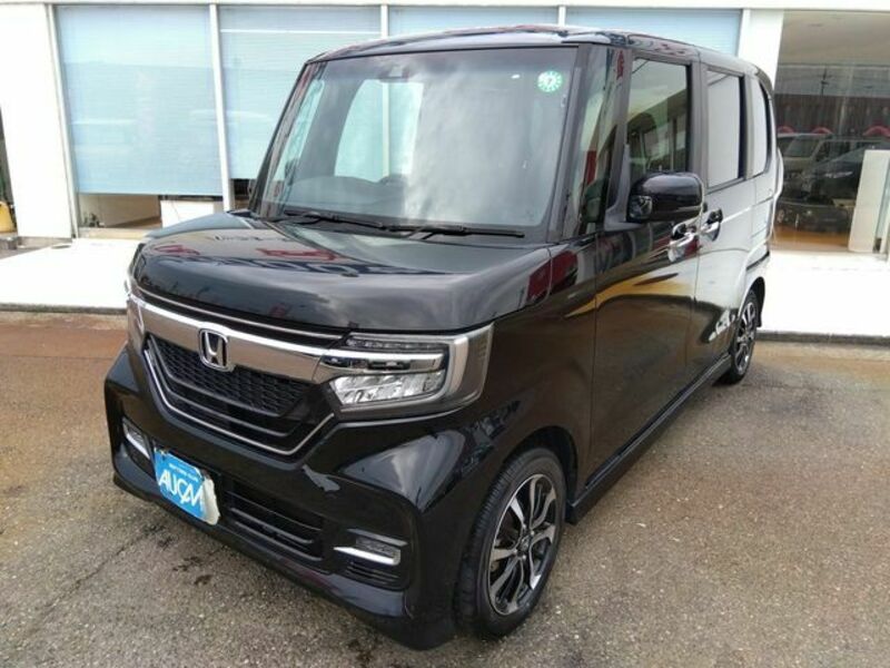 HONDA N BOX CUSTOM