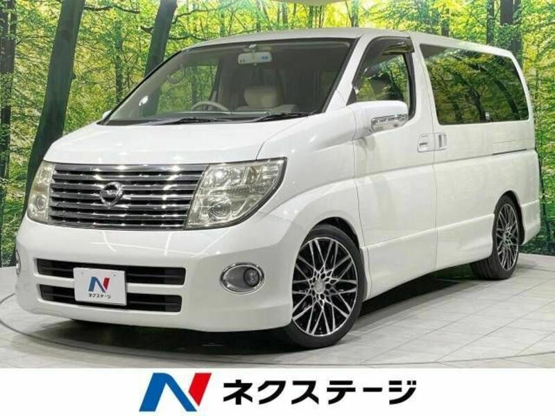 NISSAN ELGRAND