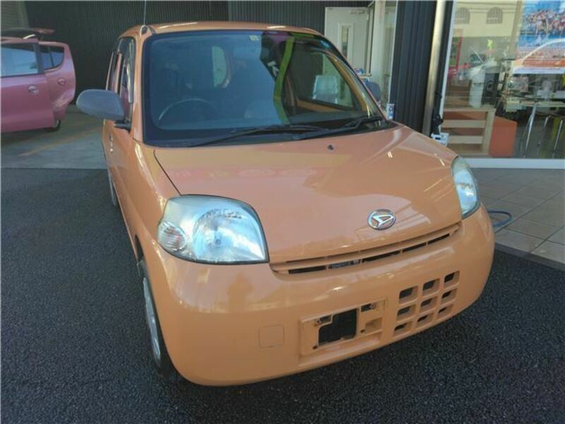 DAIHATSU ESSE