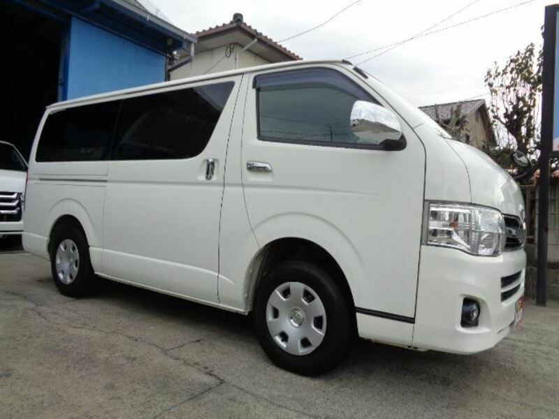 HIACE