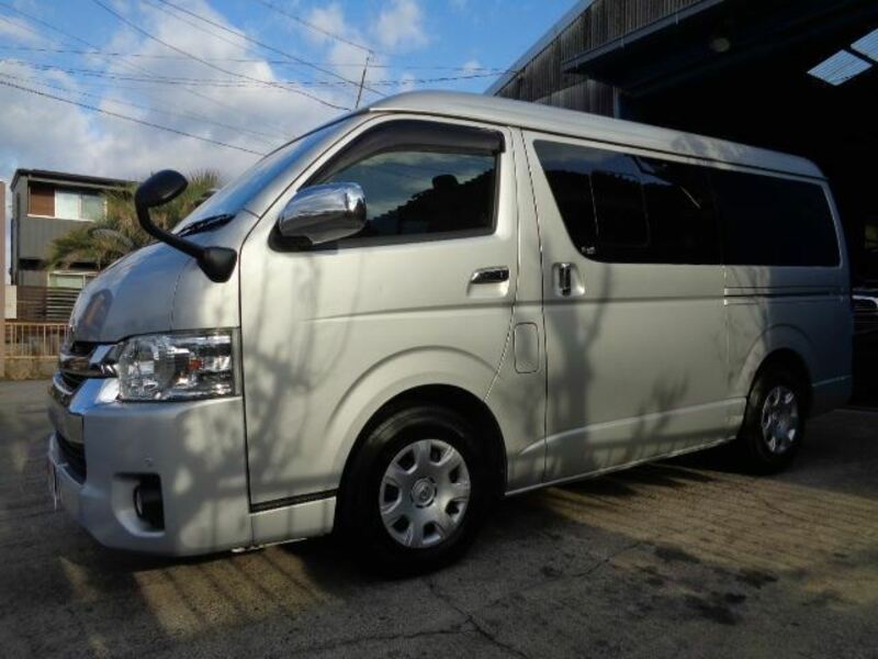 HIACE