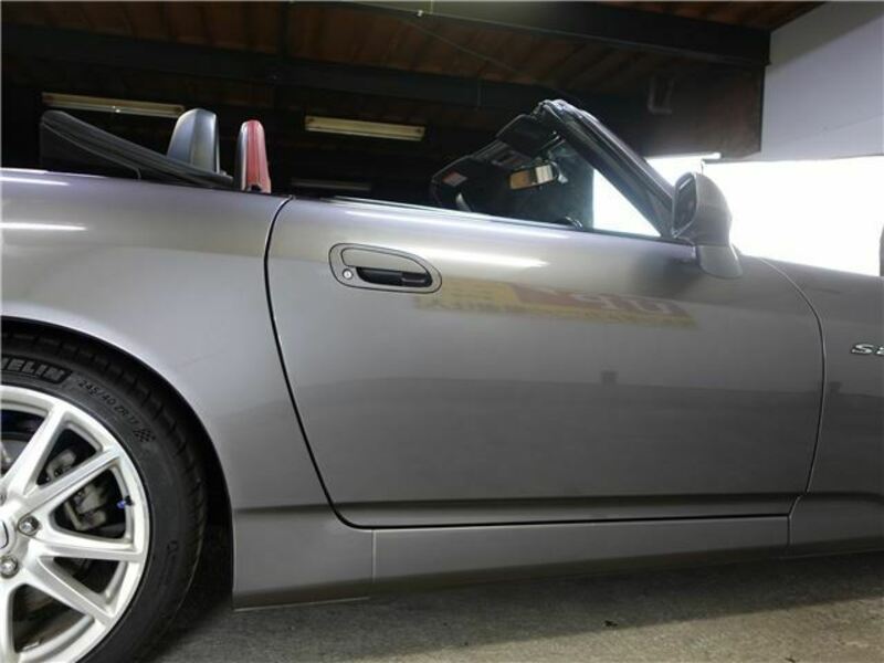 S2000