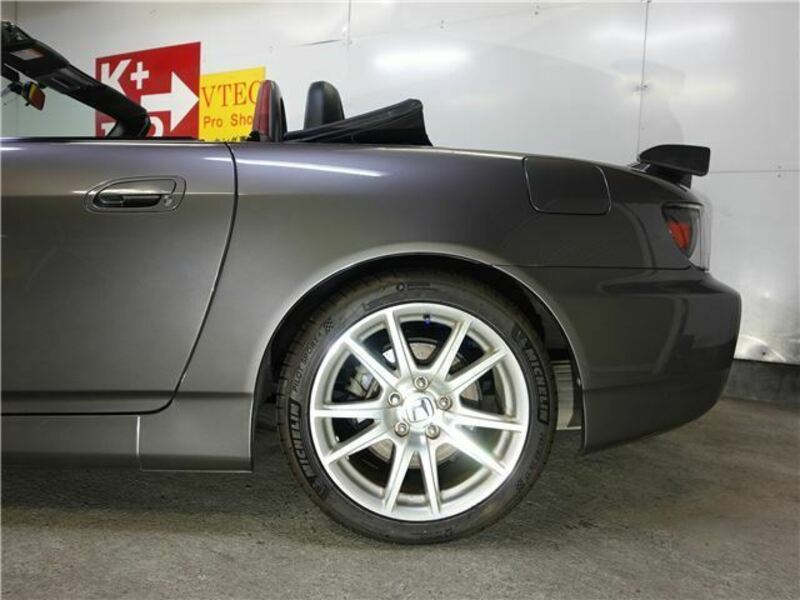 S2000