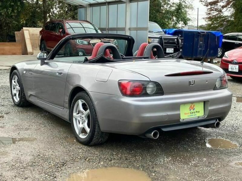 S2000