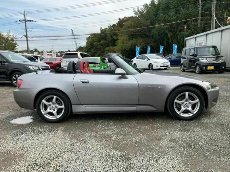 S2000