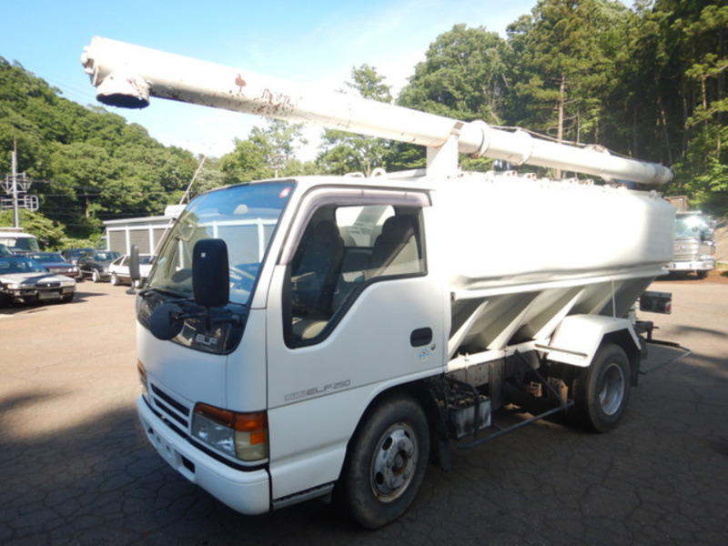 ISUZU ELF