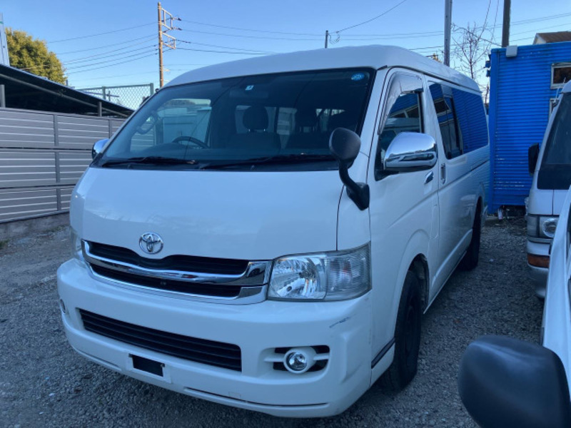 HIACE