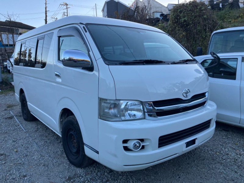 HIACE-0