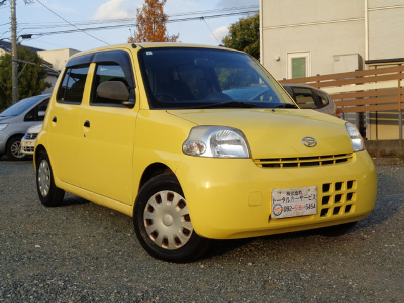 DAIHATSU ESSE