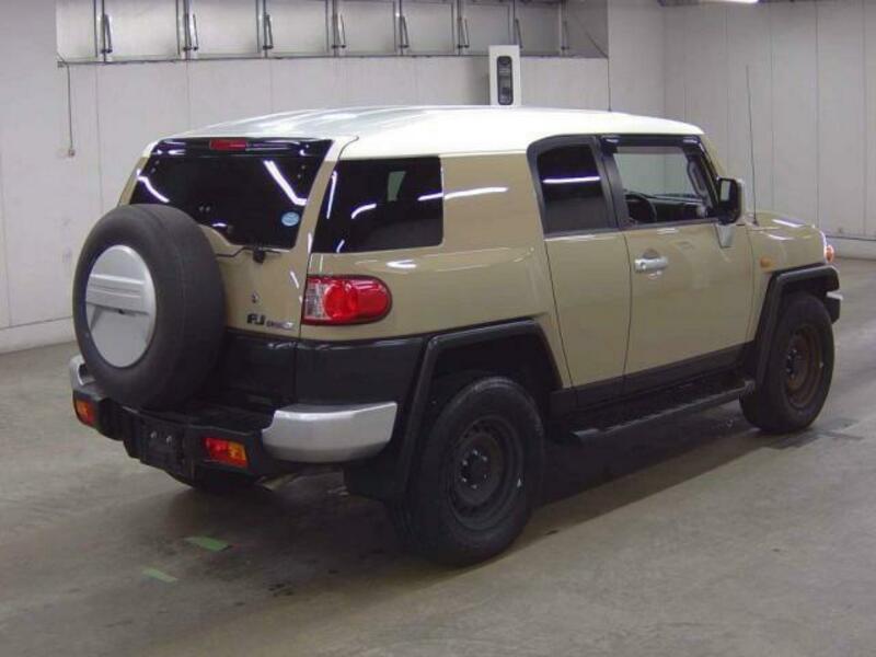 FJ CRUISER