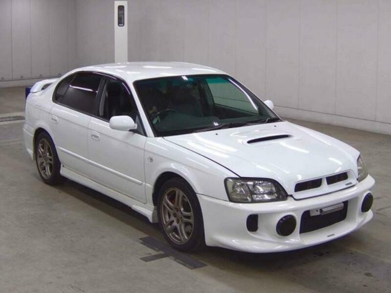 SUBARU LEGACY B4