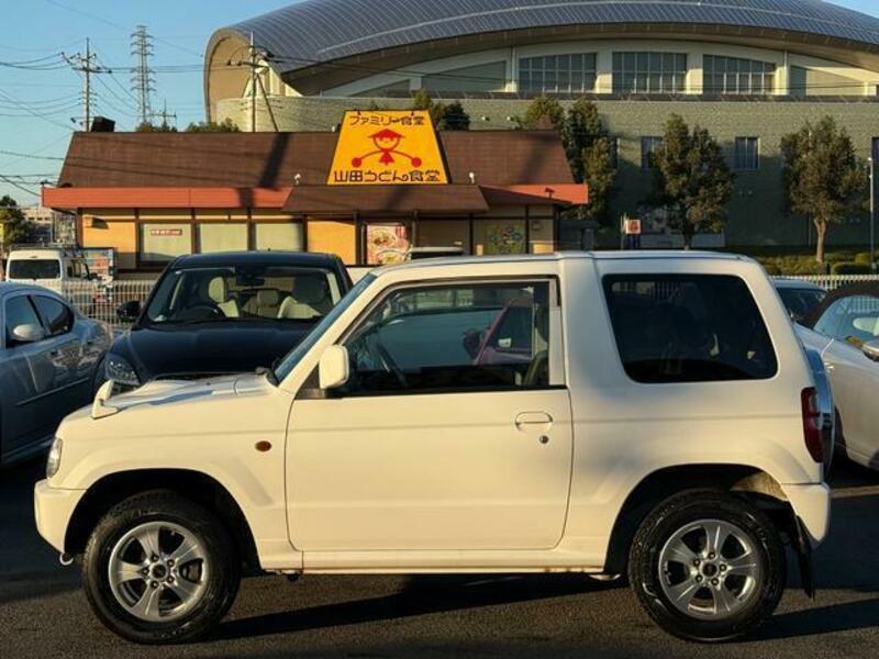 PAJERO MINI