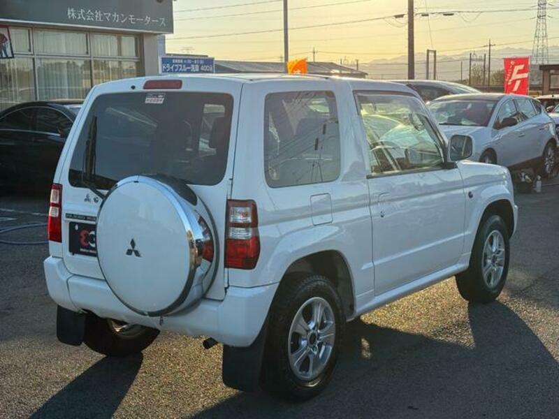 PAJERO MINI