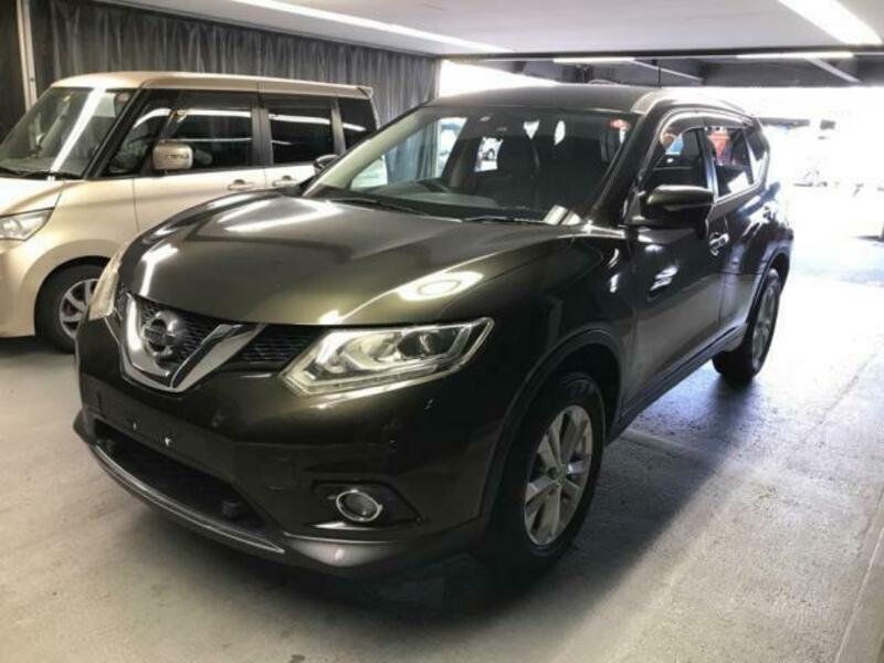 X-TRAIL