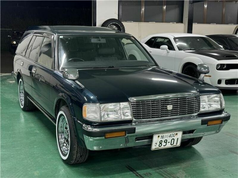 TOYOTA CROWN VAN