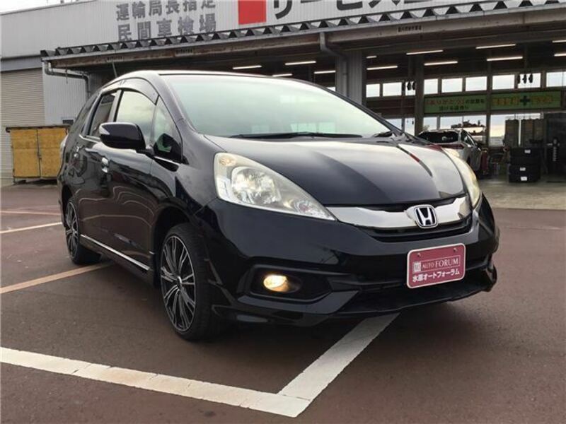 HONDA FIT SHUTTLE