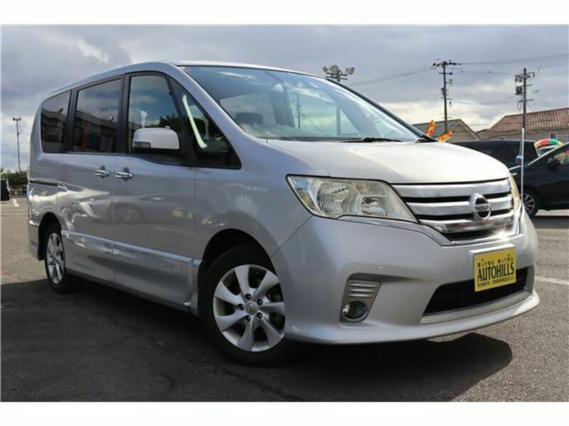 NISSAN SERENA