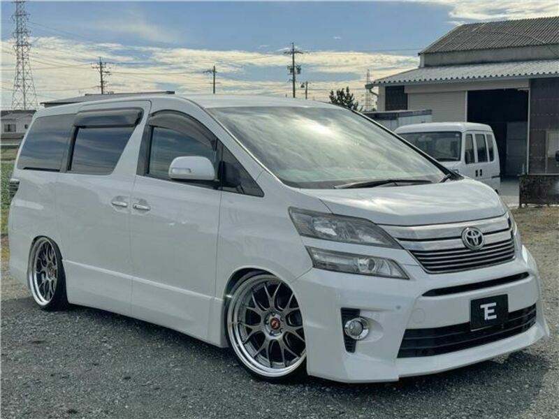 VELLFIRE