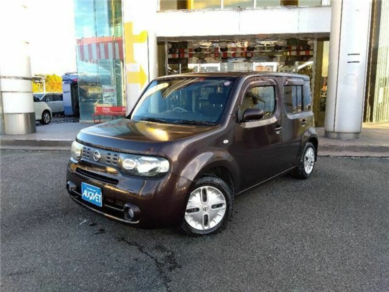 NISSAN CUBE