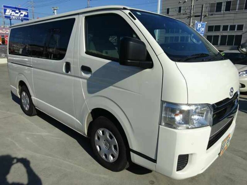 HIACE VAN