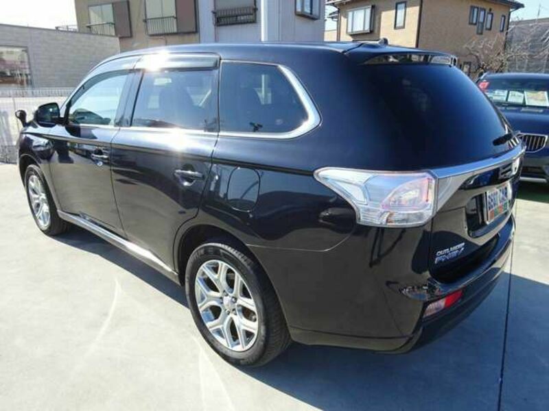 OUTLANDER PHEV