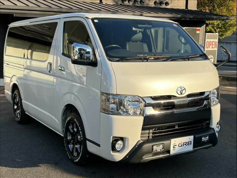 HIACE VAN