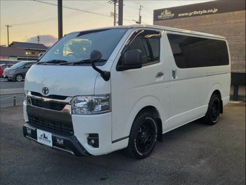 HIACE VAN