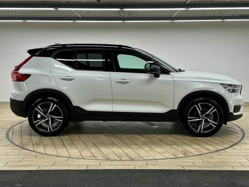 XC40