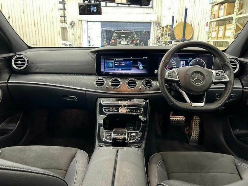 E-CLASS