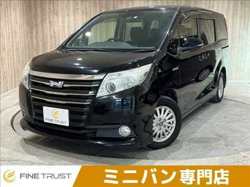 TOYOTA NOAH