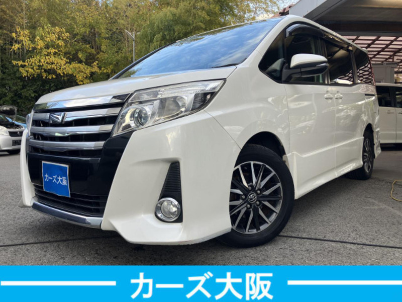 TOYOTA NOAH