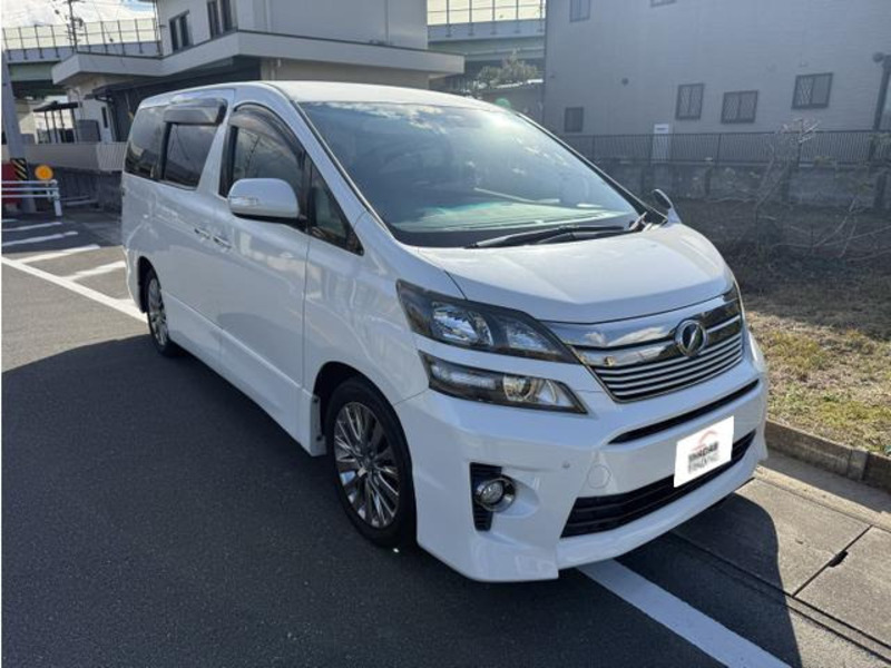 TOYOTA VELLFIRE