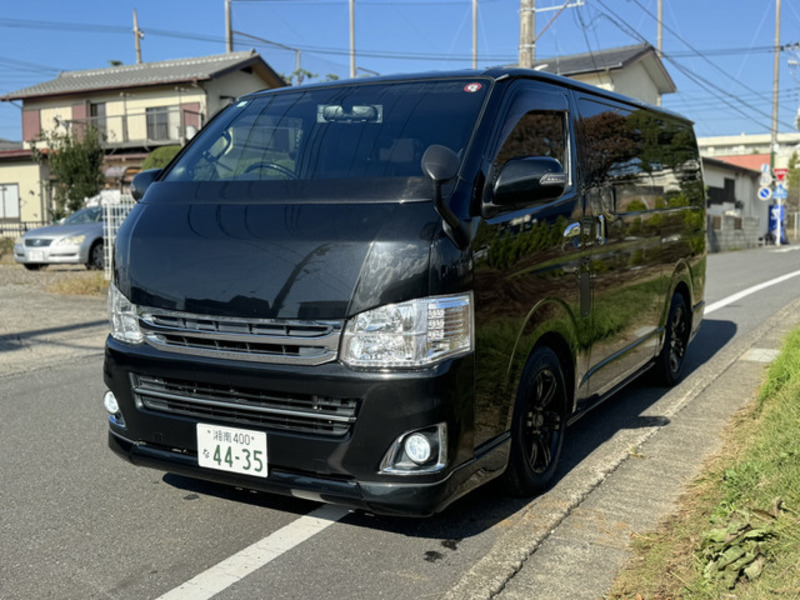 HIACE VAN