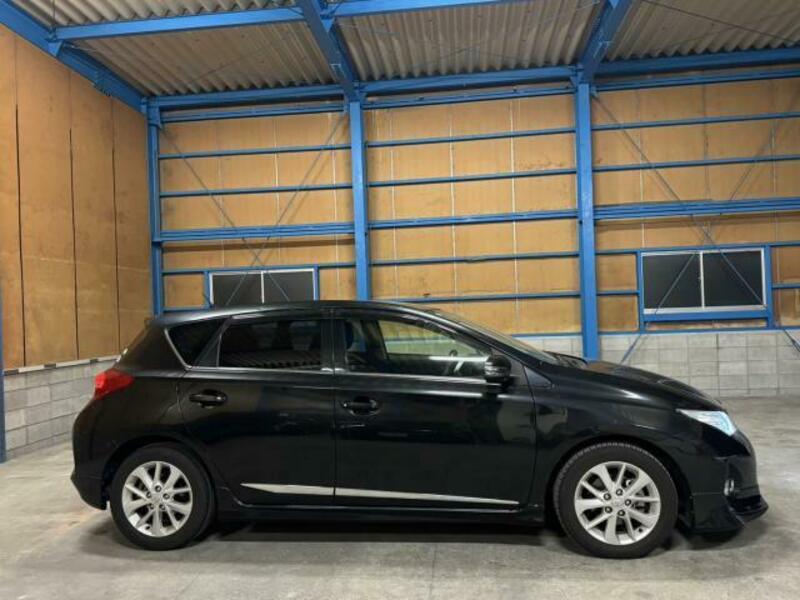 AURIS-12