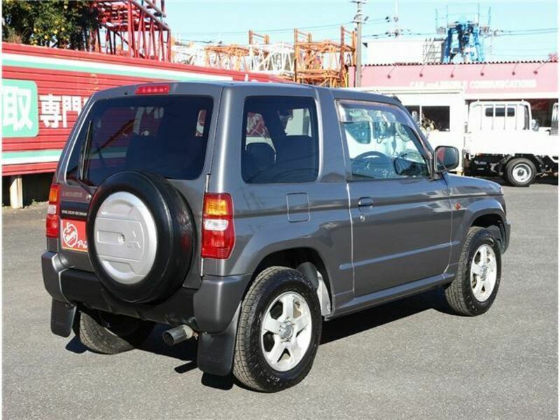 PAJERO MINI