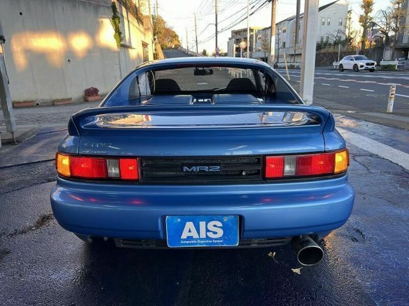 MR2